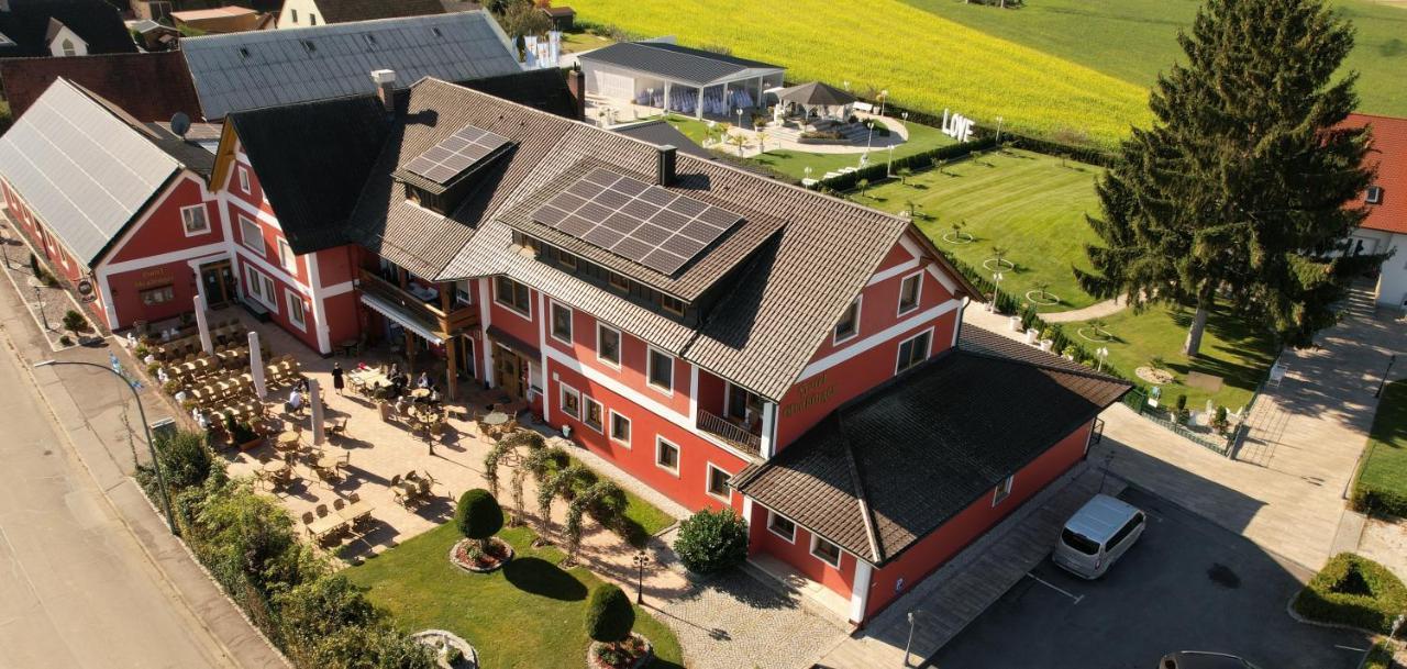 Landhotel Grabinger Schwandorf in Bayern Exterior photo